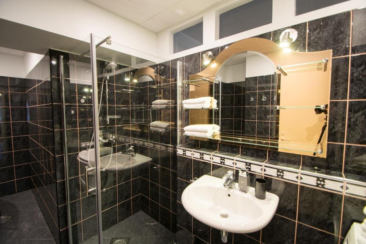 Tallinn City Apartments Luxury 4 Bedroom With Terrace And Sauna Extérieur photo